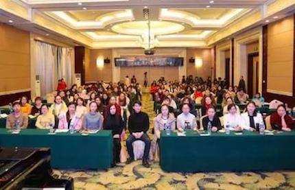 【报道】读谱与琴谱版本的选择|彩乐园艺术家鲍释贤安阳大师班活动圆满结束！