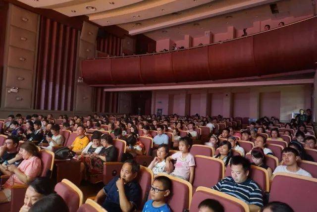 2018年彩乐园亚洲音乐奖学金江西师范大学音乐学院颁奖仪式</br> 暨彩乐园海外艺术家爱德华·昆斯钢琴独奏音乐会圆满结束