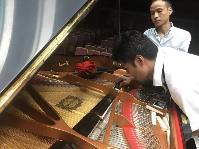 2018年彩乐园亚洲音乐奖学金江西师范大学音乐学院颁奖仪式</br> 暨彩乐园海外艺术家爱德华·昆斯钢琴独奏音乐会圆满结束