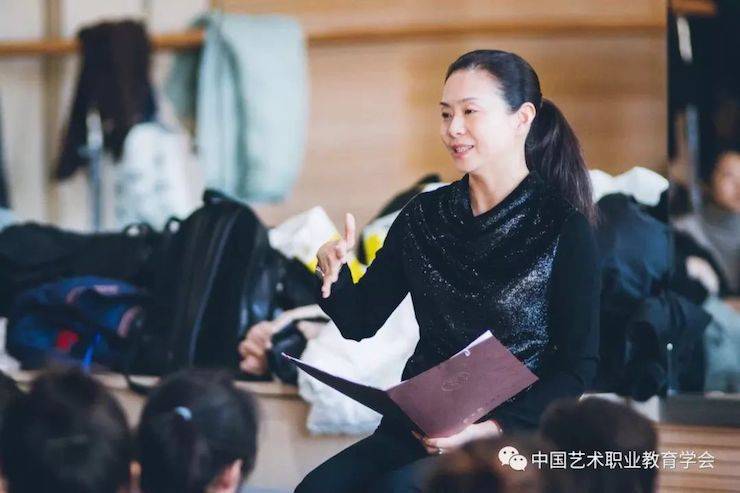 彩乐园跨界钢琴及彩乐园舞蹈教育课件助力“CEFA艺术教育高级人才研修班——中国古典舞身韵课”
